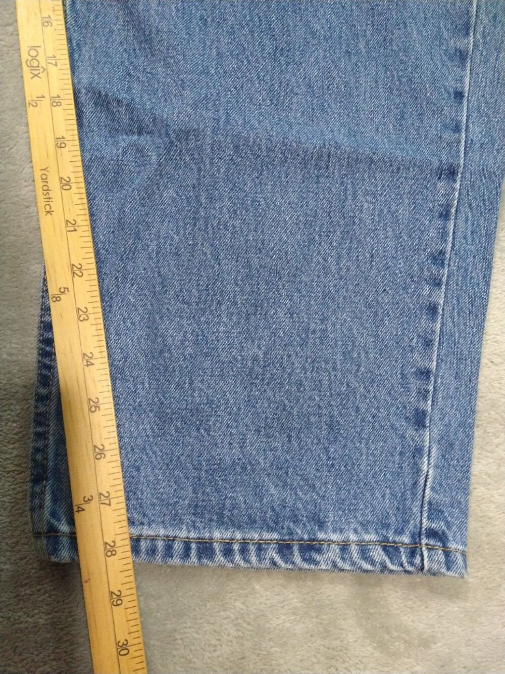 Levis 550 Jeans Mens 48x30 Blue Denim Relaxed Fit Tapered Leg Medium Wash - Picture 5 of 9